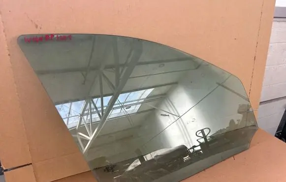 Mercedes-Benz ML W164 Sliding door window/glass 