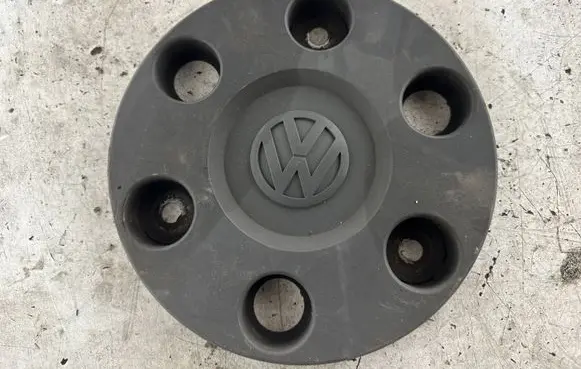 Volkswagen Crafter Original wheel cap ZGS004Q002 9064000225