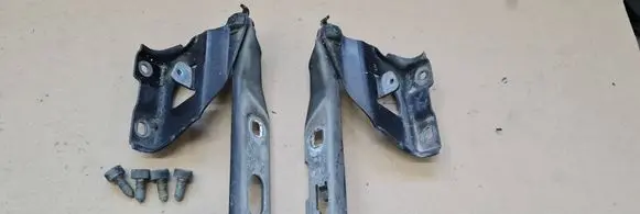 Audi A5 8T 8F Engine bonnet/hood hinges 8T0823301E 8T0823302E