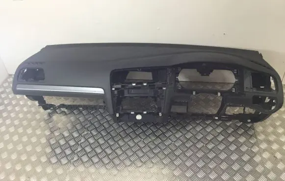 Volkswagen Golf VII Dashboard 5G2857181A