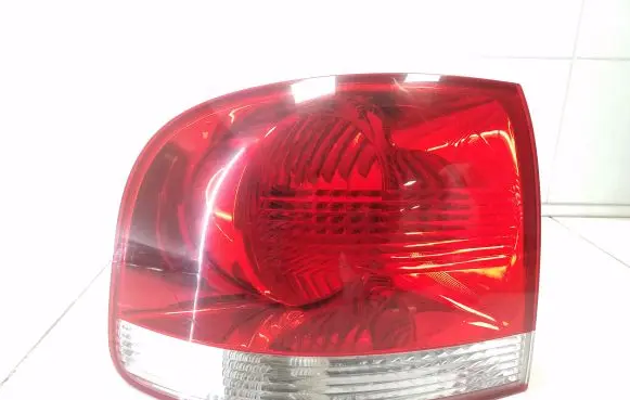 Rear/tail lights