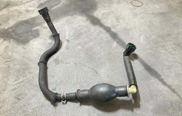 Renault Espace - Grand espace IV Fuel main line pipe