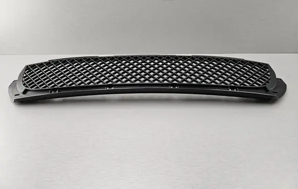 BMW 3 E46 Front bumper lower grill 7893331 51117893331
