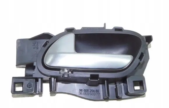 Peugeot 508 Front door interior handle