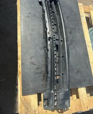 Radiator trim