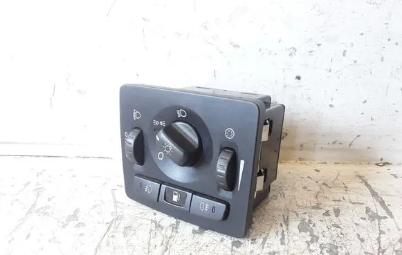 Light switch