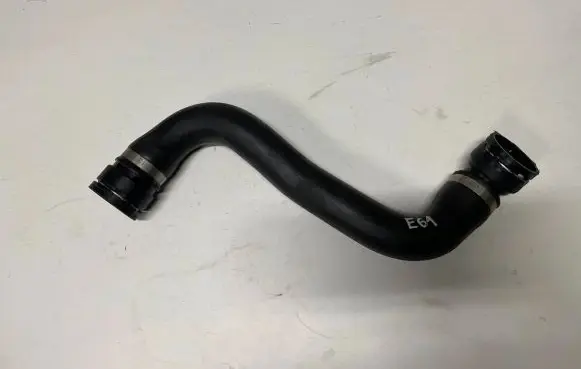 BMW 5 E60 E61 Engine coolant pipe/hose 7799748