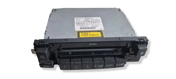 Toyota Yaris Radio/CD/DVD/GPS head unit 861200D140