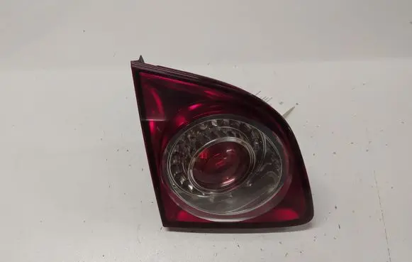 Volkswagen Golf Plus Tailgate rear/tail lights 5M0945093H