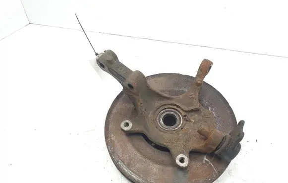 Renault Laguna II Front wheel hub spindle knuckle