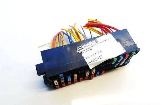 Renault Trafic II (X83) Fuse box set 1810916000