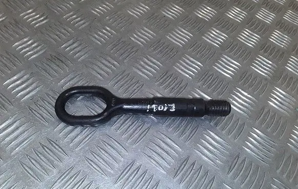 Skoda Octavia Mk3 (5E) Towing hook eye 8K0805615