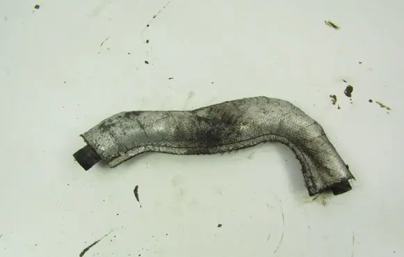 Audi A4 S4 B7 8E 8H Engine coolant pipe/hose 06D133781F