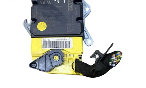 Audi A3 S3 8V Airbag control unit/module 5Q0959655AM A2C94945606 060040317