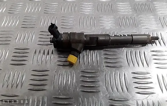 Fuel injector