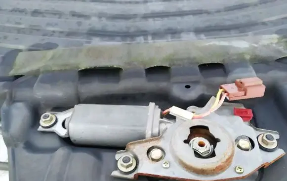 Honda Accord Sunroof motor/actuator 