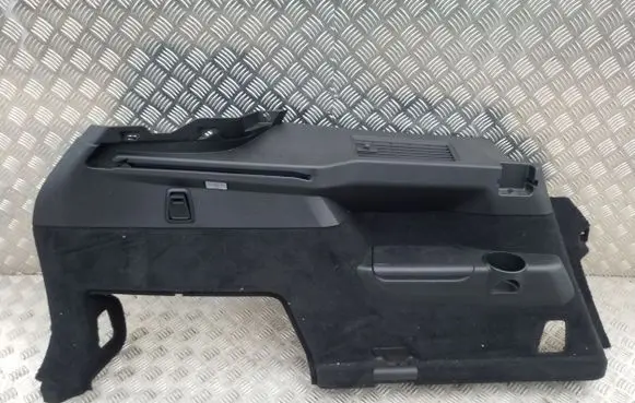 Volvo XC90 Trunk/boot lower side trim panel 31377857