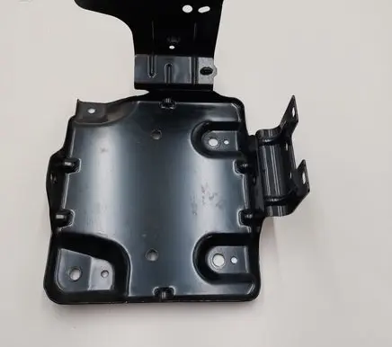 Nissan Leaf II (ZE1) Battery tray 