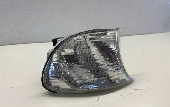 BMW 3 E46 Front bumper turn signal 0311329004