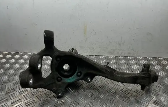 Mercedes-Benz GLC X253 C253 Front wheel hub A2533320201