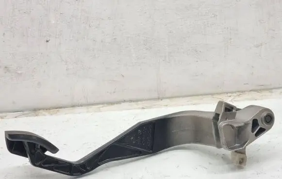 Clutch pedal
