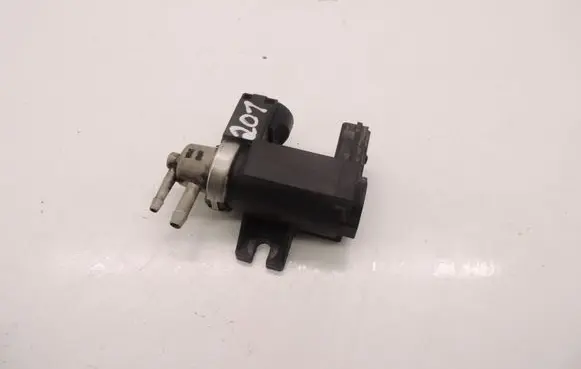 Audi A6 S6 C6 4F Turbo solenoid valve 8E0906627C 72290313 D201