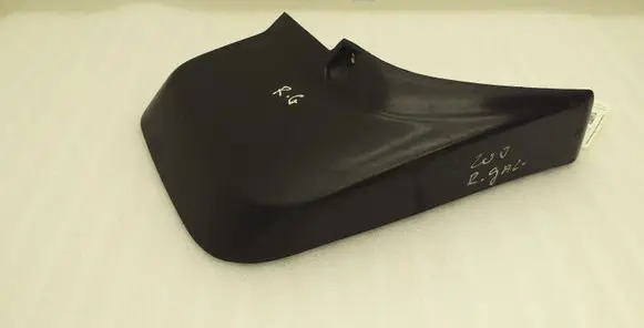 Mitsubishi L200 Rear mudguard MN117452