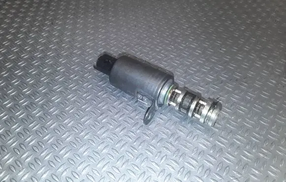 Mini One - Cooper Coupe R56 Camshaft vanos timing valve V756665280