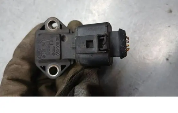Audi A6 Allroad C5 Air pressure sensor 059906051