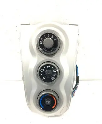 Toyota Yaris Climate control unit 554060D190