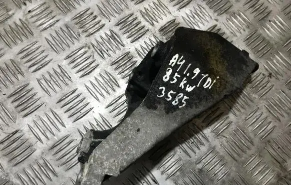 Audi A4 S4 B6 8E 8H Engine mounting bracket