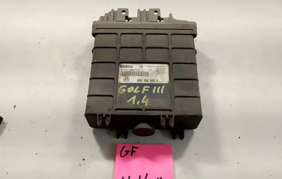 Volkswagen Golf III Engine control unit/module 030906026K