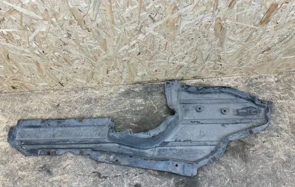 BMW X5 E70 Front underbody cover/under tray 7172077
