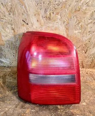 Audi A4 S4 B5 8D Rear/tail lights 8D9945257 29082001