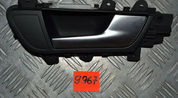Audi A4 S4 B8 8K Front door interior handle 8K0837020E