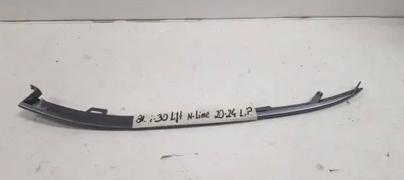 Hyundai i30 Front bumper lower grill 86585G4DA0
