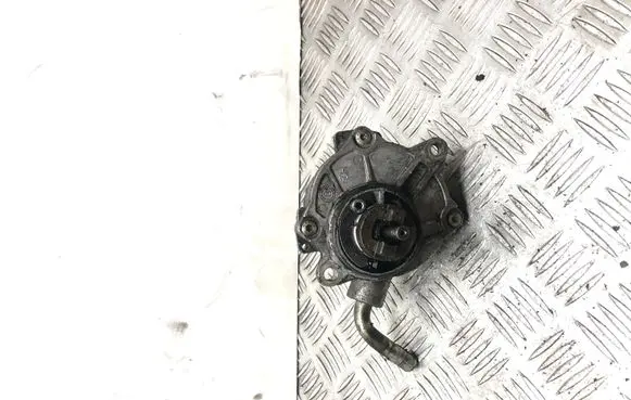 Mercedes-Benz C W203 Vacuum pump A61123065 RE21771