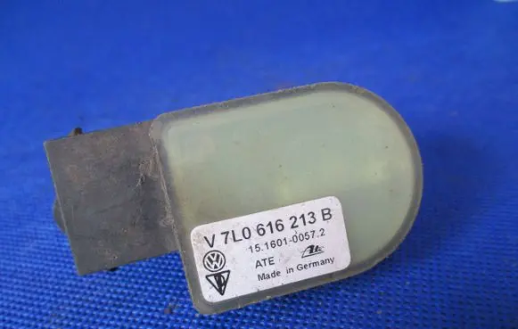 Audi Q7 4L Headlight/headlamp level sensor 4E0907503C 181006 6PM00816151
