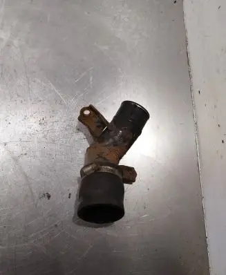 Toyota Avensis T250 Engine coolant pipe/hose