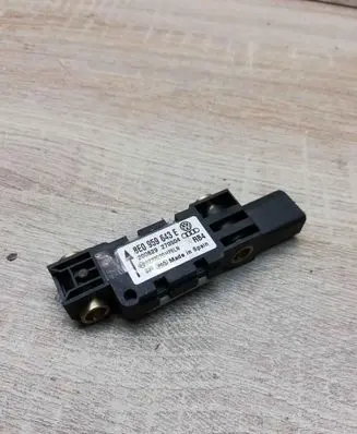 Audi A4 S4 B6 8E 8H Airbag deployment crash/impact sensor 8E0959643E