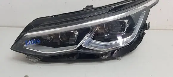 Volkswagen Golf VIII Headlight/headlamp 8990VF2000XB LC12863 5H1941035J