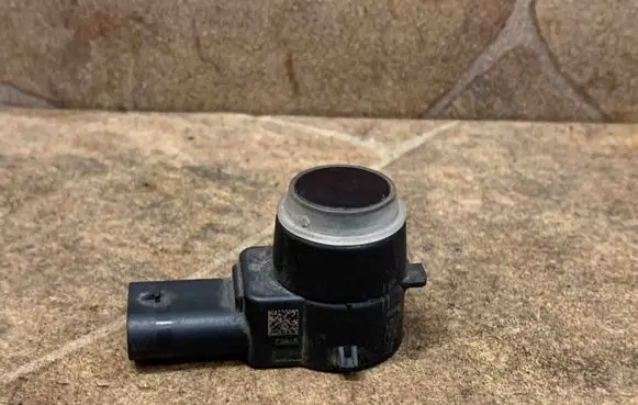Mercedes-Benz E C207 W207 Parking PDC sensor A2125420018