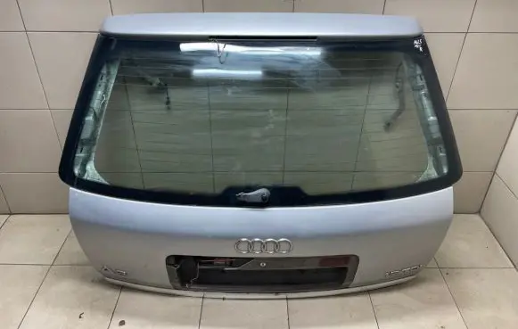 Audi A6 S6 C5 4B Tailgate/trunk/boot lid
