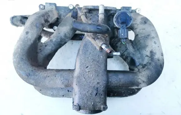 Ford Focus Intake manifold rfys4e9425bg