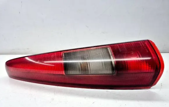Volvo S70 V70 V70 XC Rear/tail lights 9169472 9157799