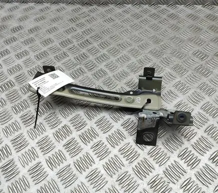 Audi Q7 4M Fender mounting bracket 4M0821432 4M0821168A
