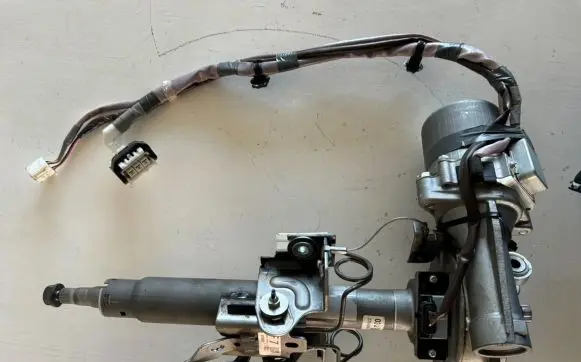 Toyota Prius+ (ZVW40) Steering rack mechanical part 4525047280