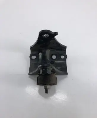 Gearbox mounting bracket