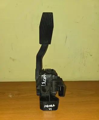 Opel Astra H Accelerator throttle pedal 6PV00811200 9157998