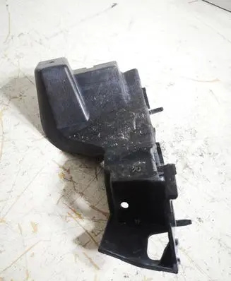 Audi Q5 SQ5 Front bumper mounting bracket 8R0807284C